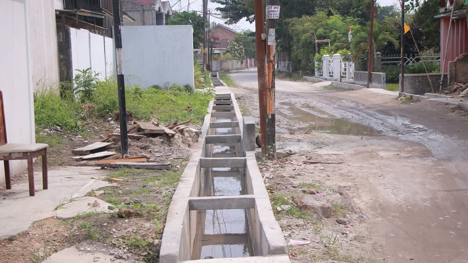 Pemko Pekanbaru Perbesar Drainase Jalan Paus, Targetkan Kurangi Dampak Banjir di Arifin Ahmad